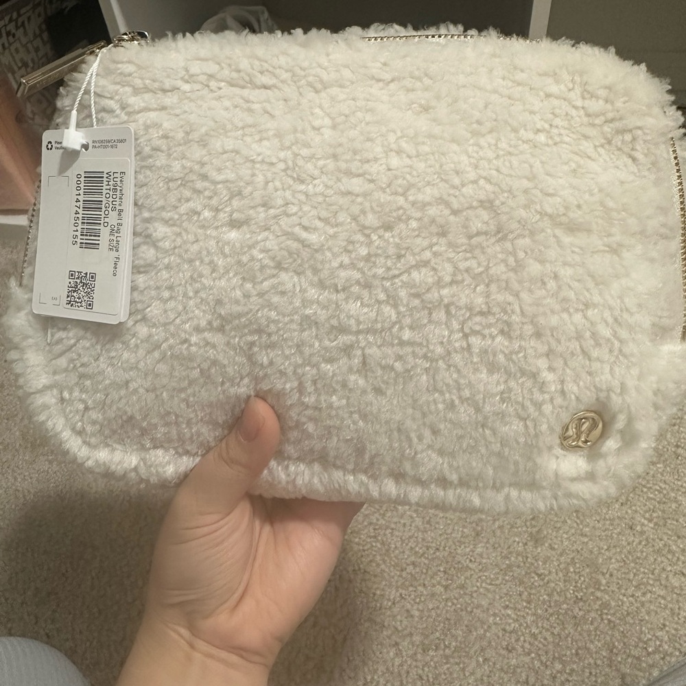 Lululemon sherpa large belt bag